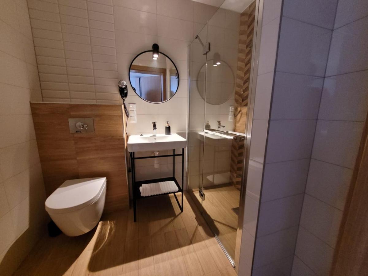 Good Sleep Bed & Breakfast Kolonowskie Exterior foto