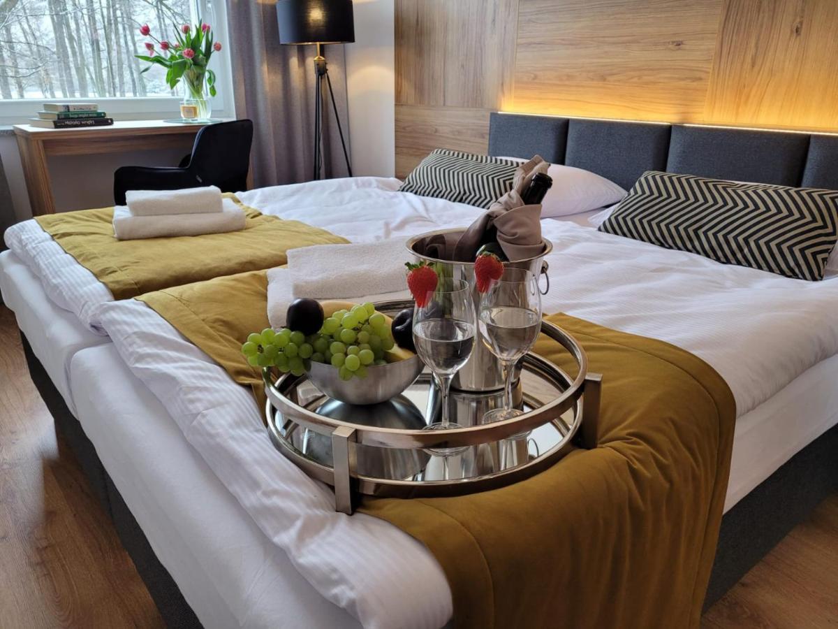 Good Sleep Bed & Breakfast Kolonowskie Exterior foto
